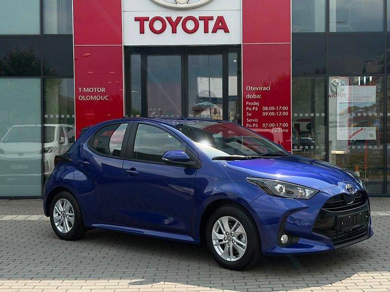 Toyota Yaris 1.5 Comfort business - fotka 4 z 17