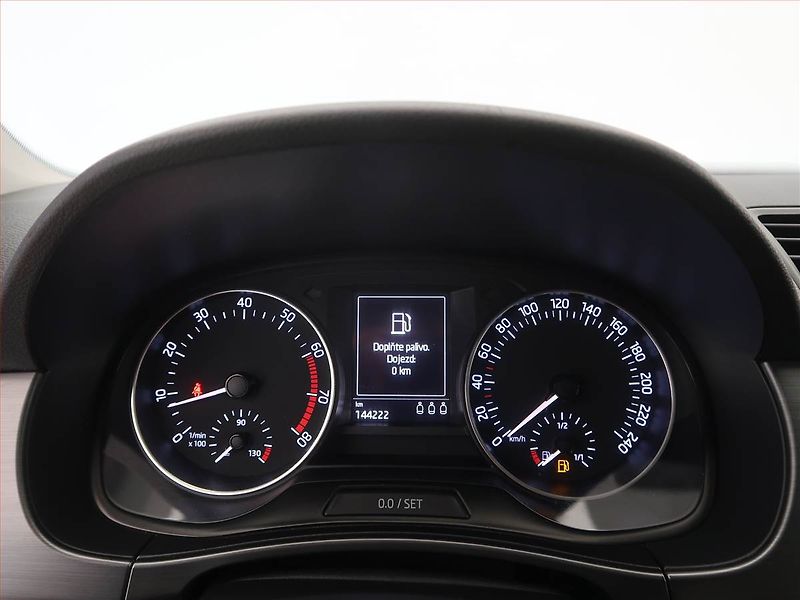 Škoda Fabia (2016) Style 1.2 TSI, Serv.kniha - fotka 9 z 15