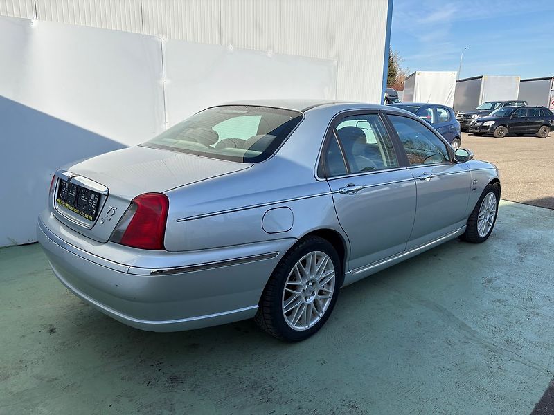Rover 75 2.0 V6 Silverstone Classic - fotka 2 z 18