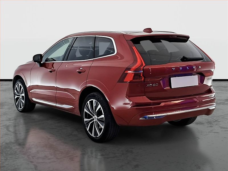 Volvo XC60 (2022) B5 AWD - fotka 4 z 19