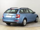Škoda Octavia (2016) 2.0 TDI, 4X4, Serv.kniha - náhled 4