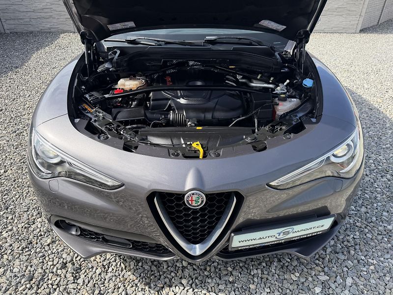 Alfa Romeo Stelvio 2.2JTDM Q4 4x4 210PS VELOCE 1A - fotka 81 z 167