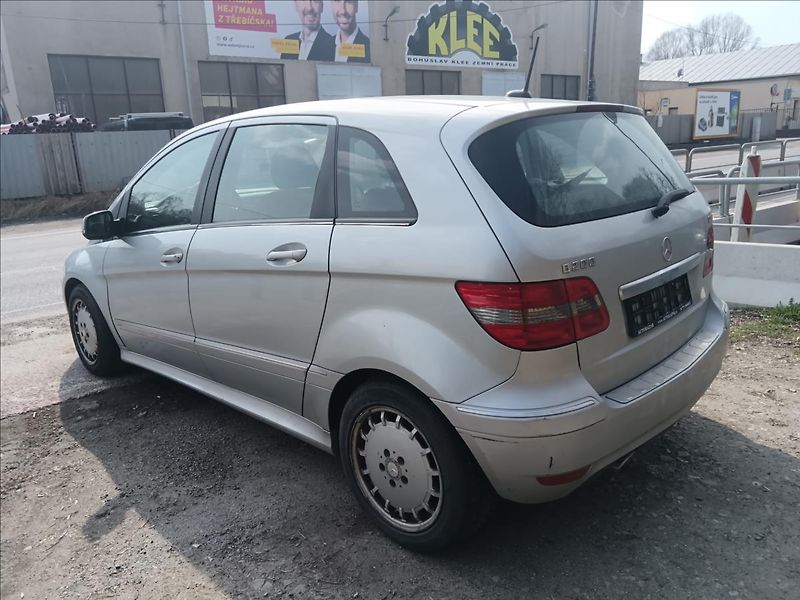 Mercedes-Benz Třídy B 2,0 CDi Automat - fotka 8 z 22