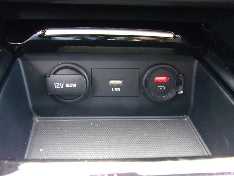 Kia ProCeed 1,5 T-GDI  GT-Line - fotka 27 z 32