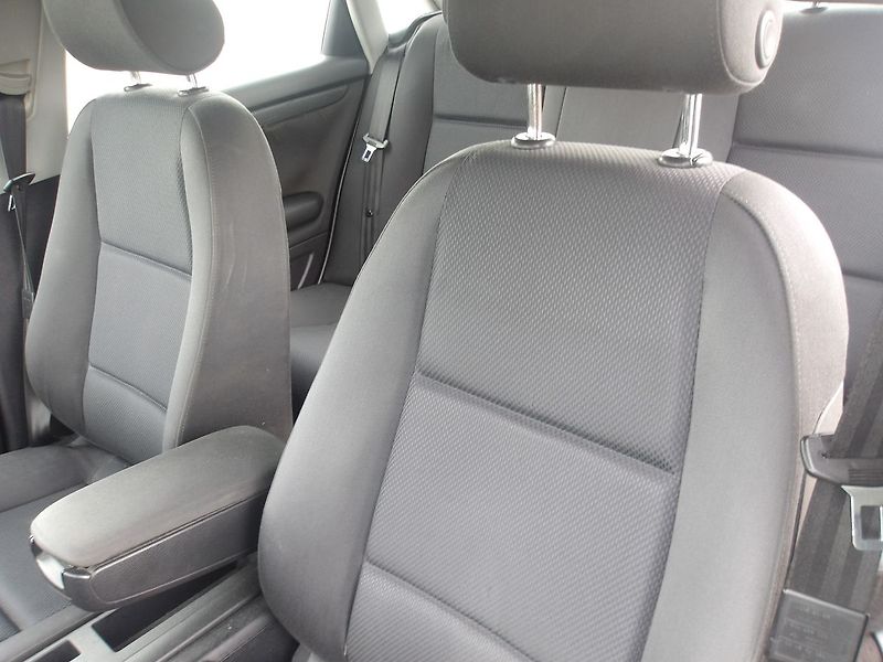 Audi A4 1,8i 110kW NOVÁ SPOJKA ! - fotka 17 z 26
