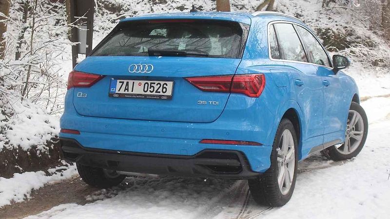 SUV Audi teď mají osmiúhelníkovou masku chladiče