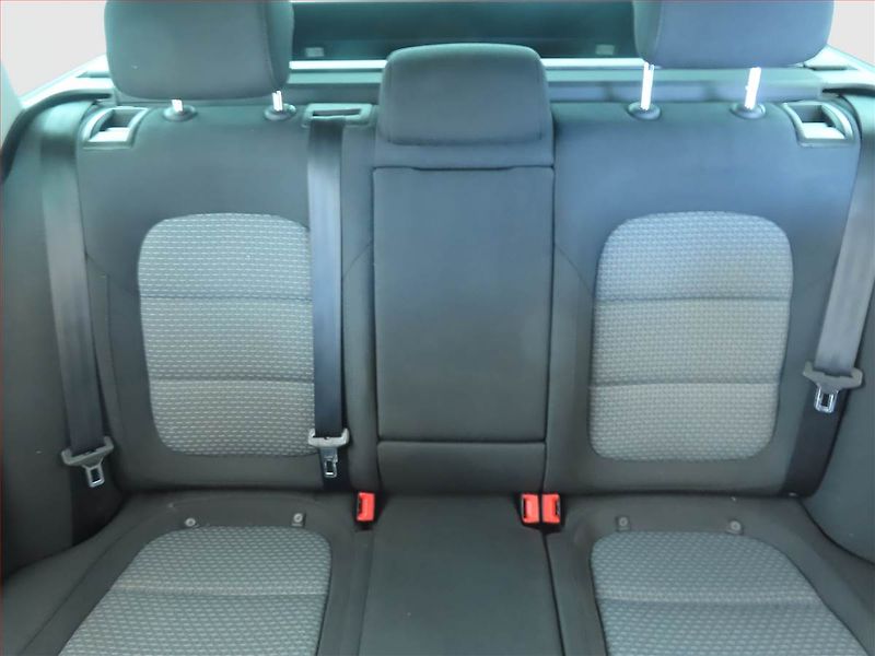 Škoda Superb (2013) 2.0 TDI, Navi, Xenony - fotka 10 z 14