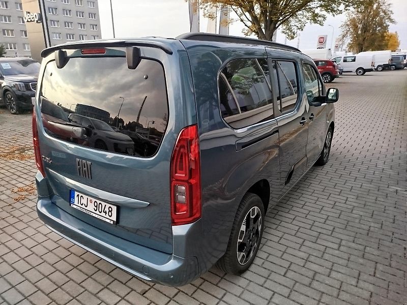 Fiat Qubo L (2026) 1,5 HDI Maxi 130k AT8 7 míst - fotka 4 z 10