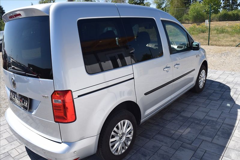 Volkswagen Caddy 2,0 TDI 75KW ODPOČET 2XPNEU - fotka 5 z 50