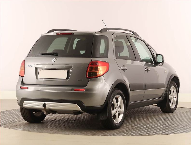 Suzuki SX4 (2008) 1.6 VVT, LPG, 4X4 - fotka 5 z 17