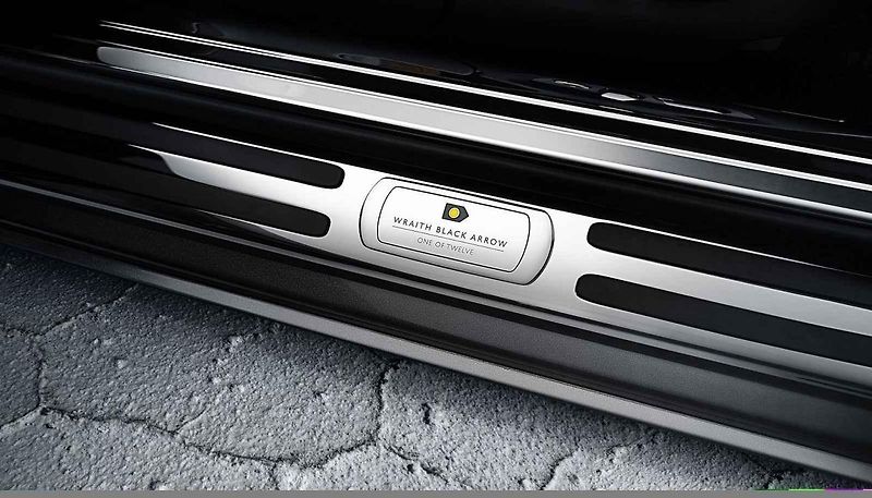 Rolls-Royce Wraith Black Arrow