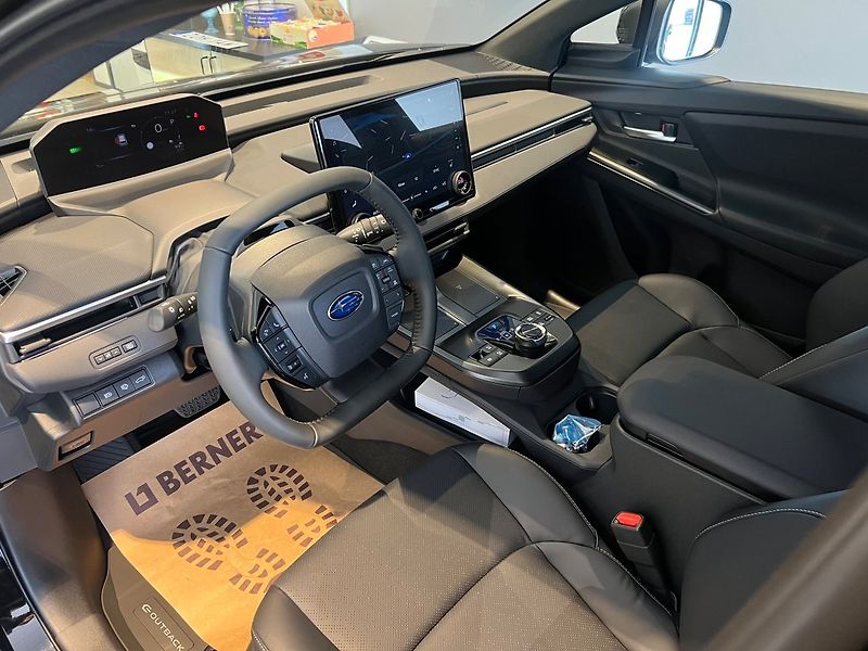 Subaru E-Outback 74.7 kWh AWD Limited - fotka 8 z 15