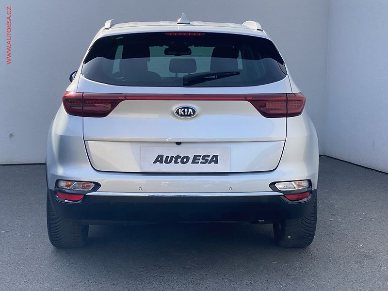 Kia Sportage (2019) 1.6 CRDi 4WD, Spirit, LED - fotka 5 z 18