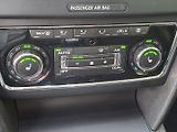 Škoda Superb (2014) OUTDOOR 2.0TDI 125kW DSG 4X4 - náhled 15