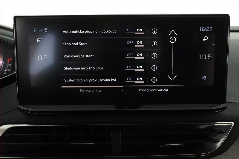 Peugeot 3008 (2021) 1.2 PureTech - fotka 14 z 20