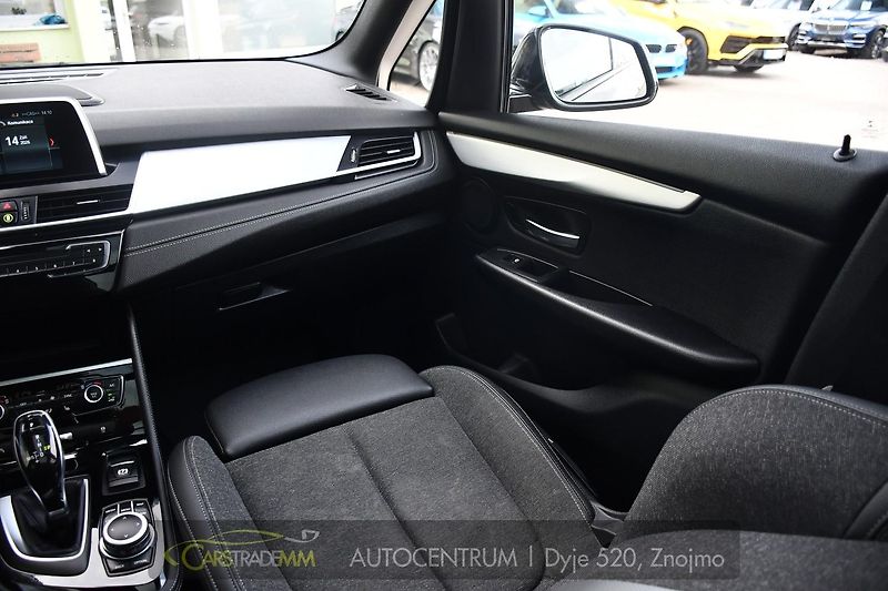 BMW Řada 2 216d GRAND TOURER M-SPORT 1M  - fotka 24 z 53