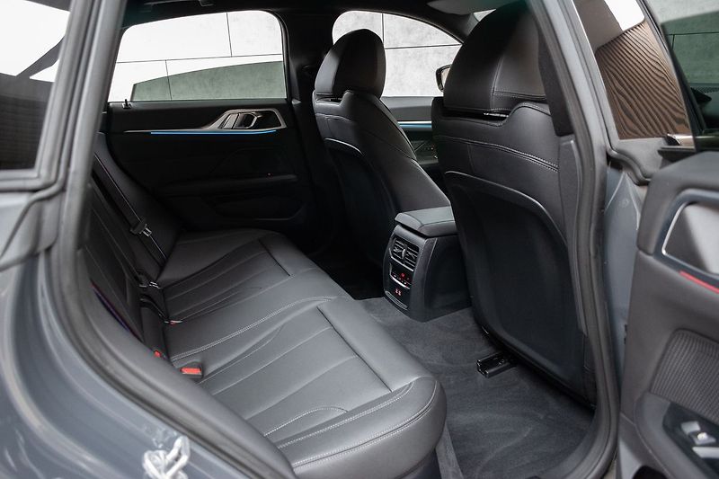 BMW Řada 4 420d xD ///M*ZÁRUKA*TAŽNÉ*ČR 1 - fotka 14 z 48