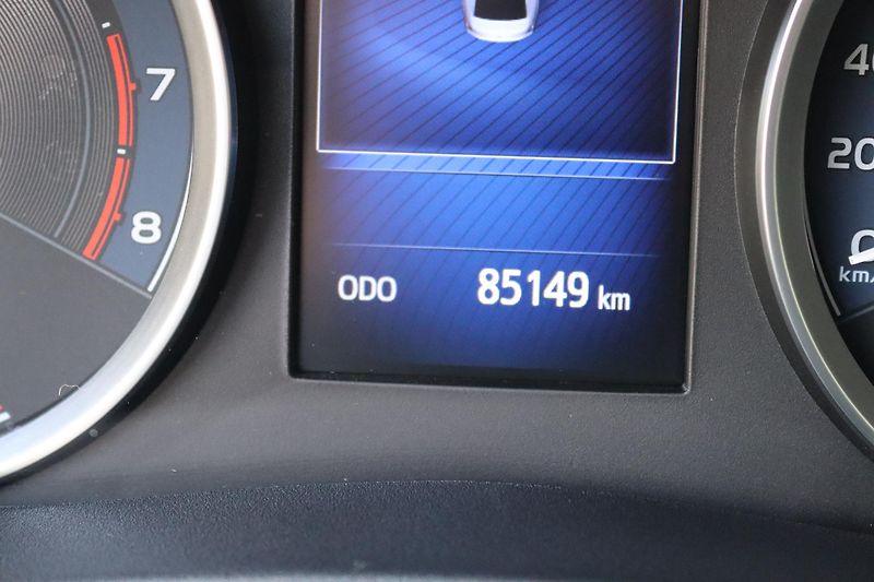 Toyota Corolla (2018) Toyota Corolla Sedan 1.6 - fotka 32 z 60