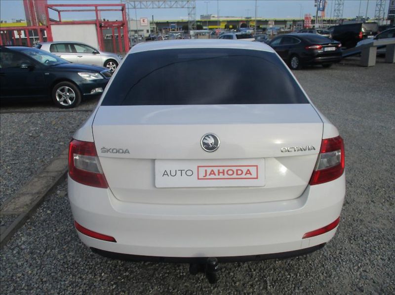 Škoda Octavia 1,6 TDI, DSG,klima,serv.kniha, - fotka 6 z 33