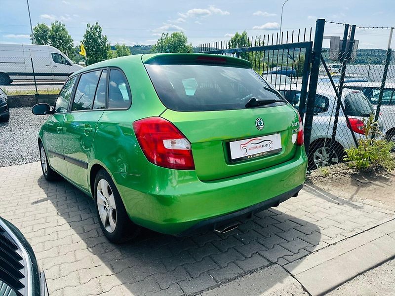 Škoda Fabia (2011) 1.2TSi RS Line, GARANCE KM - fotka 3 z 11