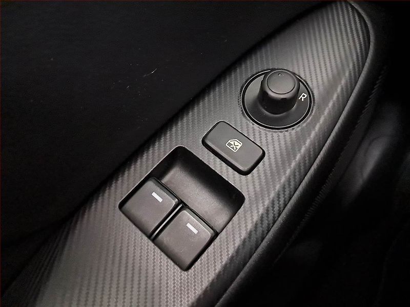 Mazda MX-5 (2018) 2.0 - fotka 15 z 20