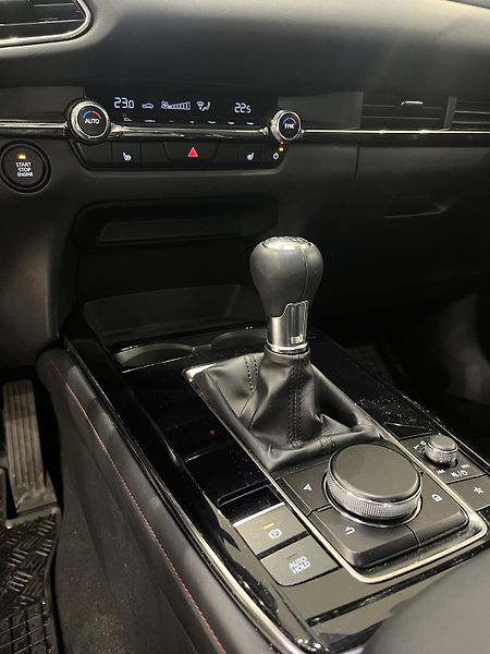 Mazda CX-30 (2024) 2.0L SKYACTIV X 186ps Homura - fotka 12 z 19