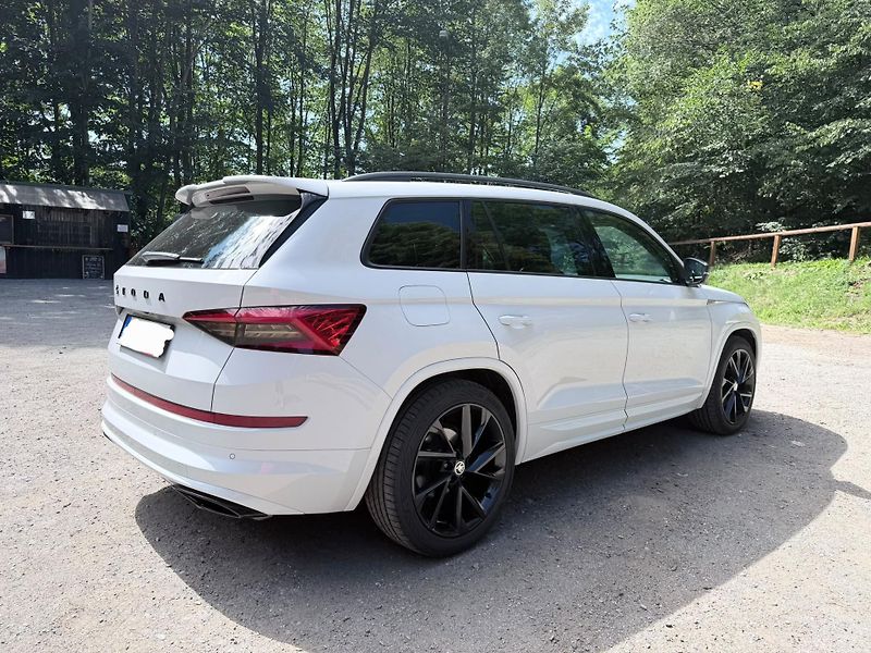 Škoda Kodiaq (2019) Sportline - fotka 2 z 19