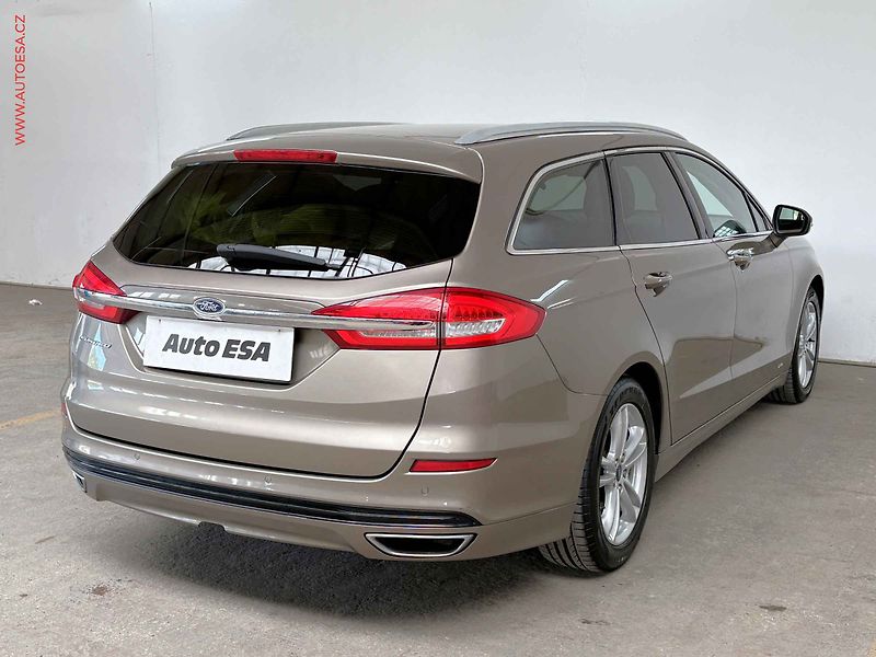 Ford Mondeo (2018) 2.0 TDCi AWD, ČR, DSG, TZ - fotka 4 z 19