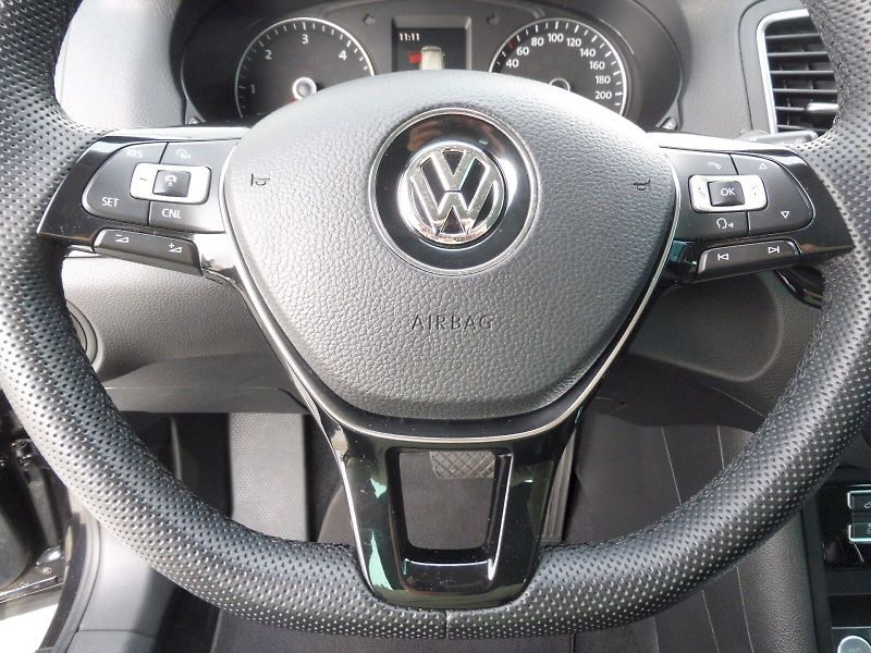 Volkswagen Sharan (2016) Highline 2,0 TDI 135kW DSG 4MO - fotka 10 z 30