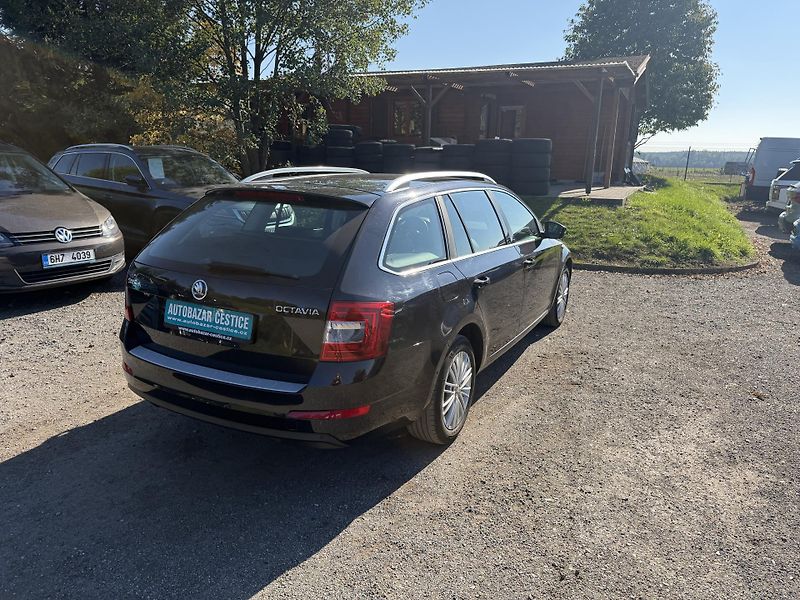 Škoda Octavia (2013) 1.2 TSI 77kw ELEGANCE - fotka 6 z 23