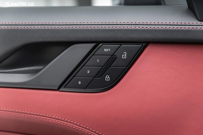 Porsche 911 992.2 Carrera 4 GTS*Aero*Burm - fotka 36 z 46