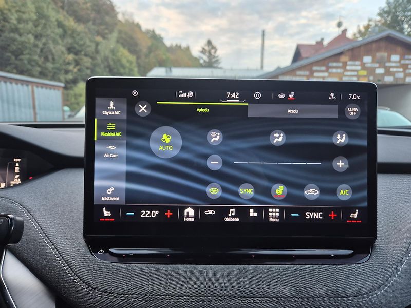Škoda Enyaq 150kw, iV80 19ALU SOH 94% - fotka 30 z 47