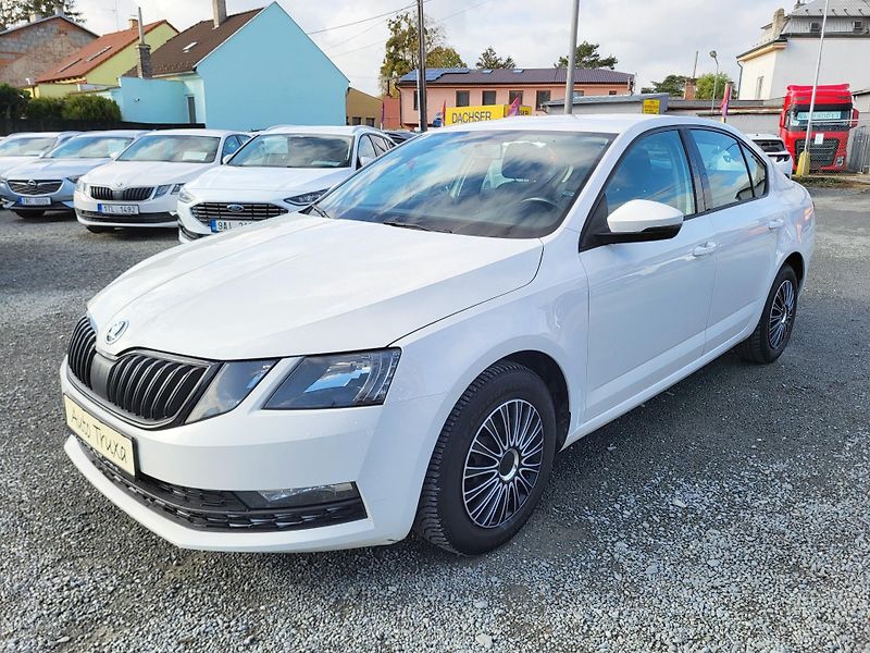 Škoda Octavia 2.0 TDi 110kW AMBITION - fotka 1 z 43