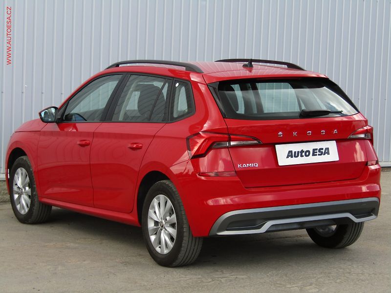 Škoda Kamiq (2019) 1.0TSi, ČR, Ambition, TZ - fotka 6 z 18