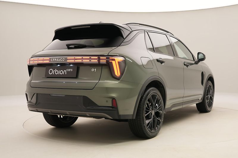 Lynk & Co 01 MORE PHEV AUT CZ 1.maj - fotka 11 z 95