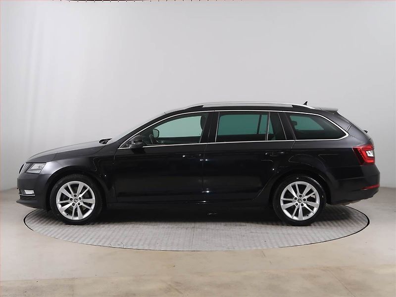 Škoda Octavia (2017) 2.0 TDI, 4X4, Automat, Kůže - fotka 3 z 20