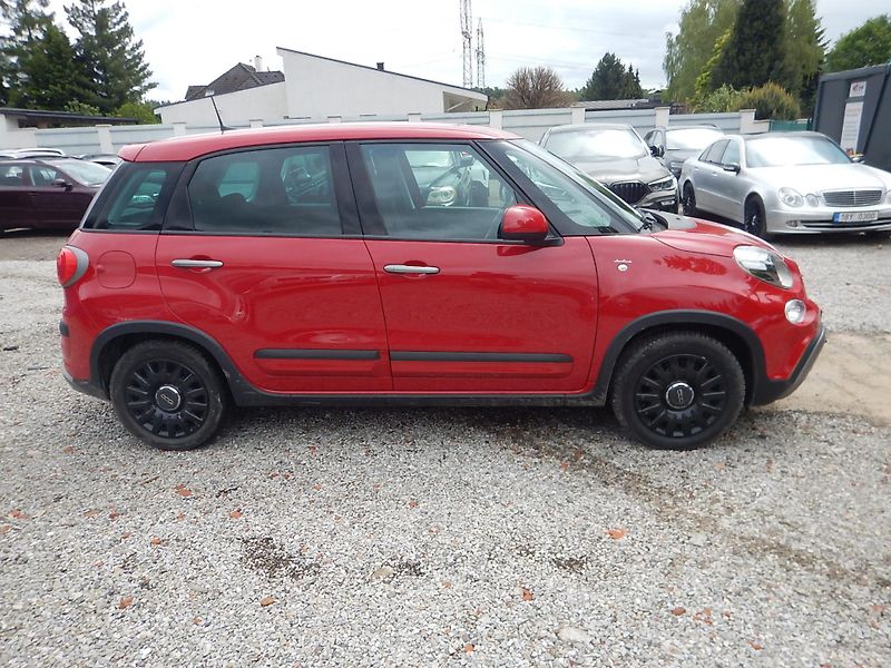 Fiat 500L 1.4i, KLIMA, 70 kW, TAŽNÉ - fotka 5 z 28