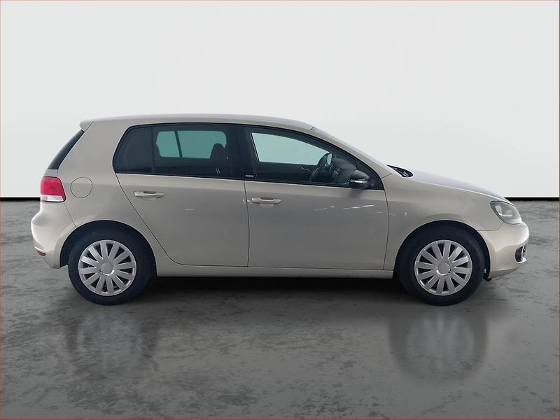 Volkswagen Golf (2011) 1.4 16V, po STK, jezdí výborně - fotka 6 z 16
