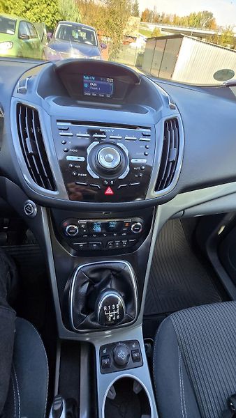 Ford Grand C-MAX 1.6 16V TITANIUM 7MÍSTNÝ  - fotka 28 z 42