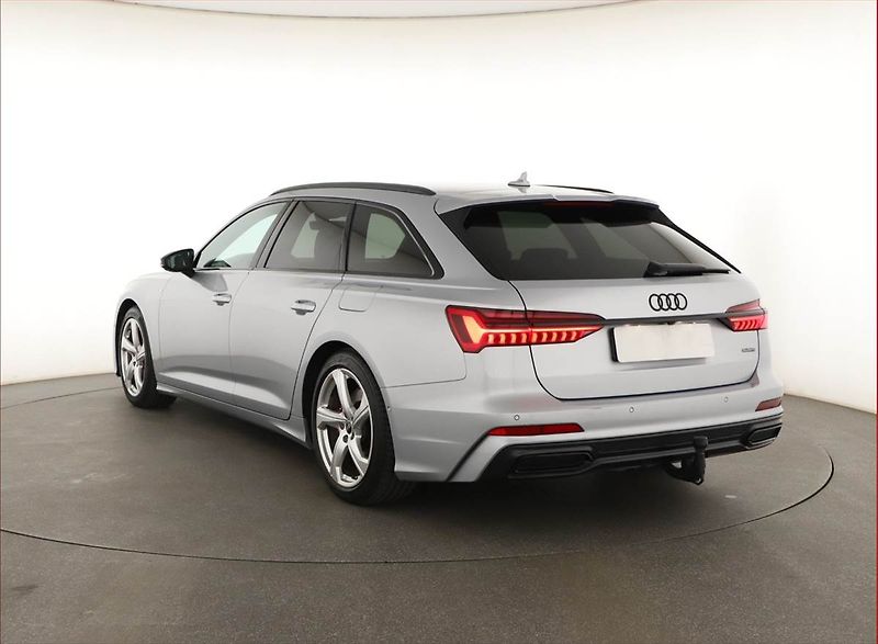 Audi A6 (2022) 55 TFSI e - fotka 4 z 20