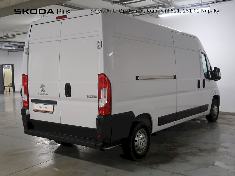 Peugeot Boxer (2022) L3H2 2.2BHDI 121kW - fotka 2 z 23