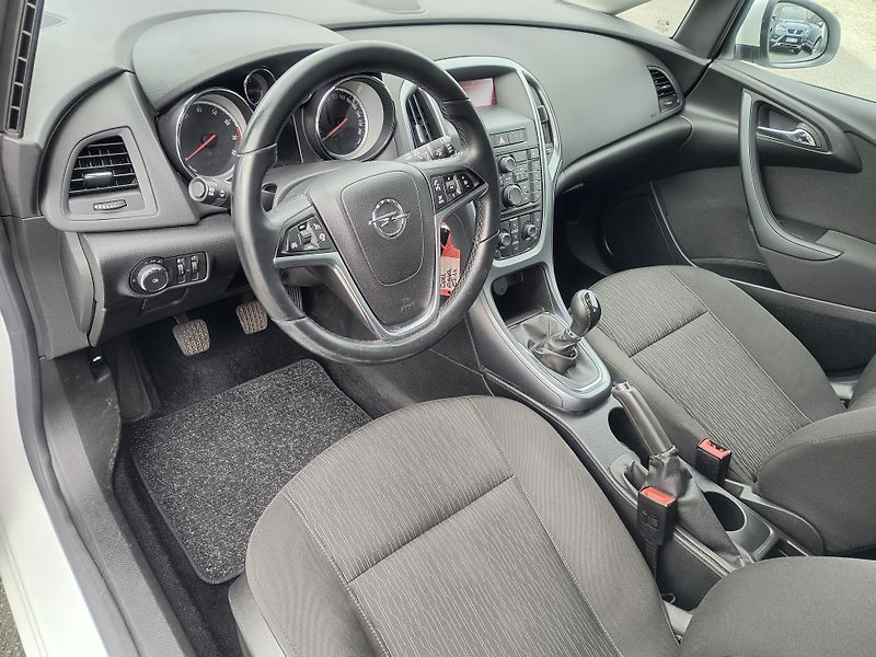Opel Astra (2016) 1.6 88KW/AC/PDC/TEMPOMAT/DO/PC - fotka 26 z 51