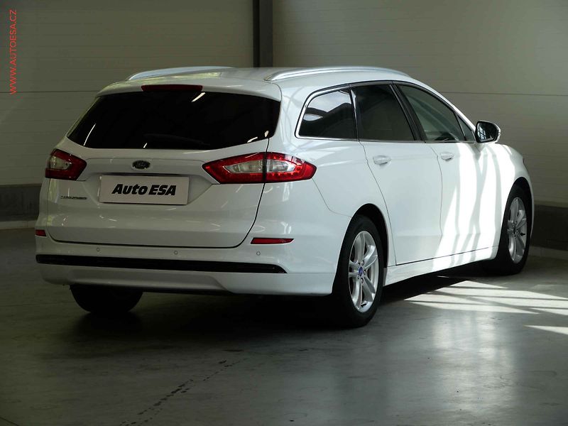 Ford Mondeo (2016) 2.0 TDCi, ČR, AT, LED - fotka 4 z 22