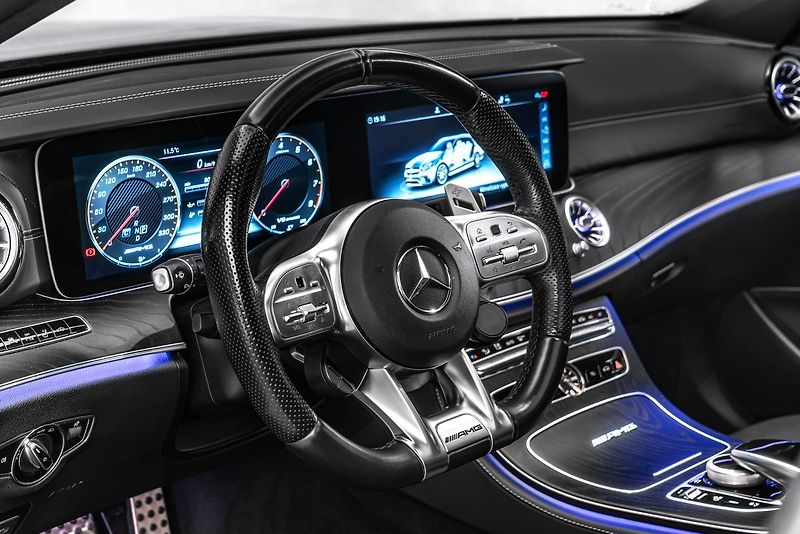 Mercedes-Benz Třídy E Brabus 700PS - fotka 17 z 28