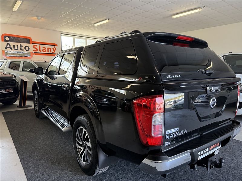 Nissan Navara 2,3 dCi Hardtop,manuál,Top sta - fotka 5 z 30