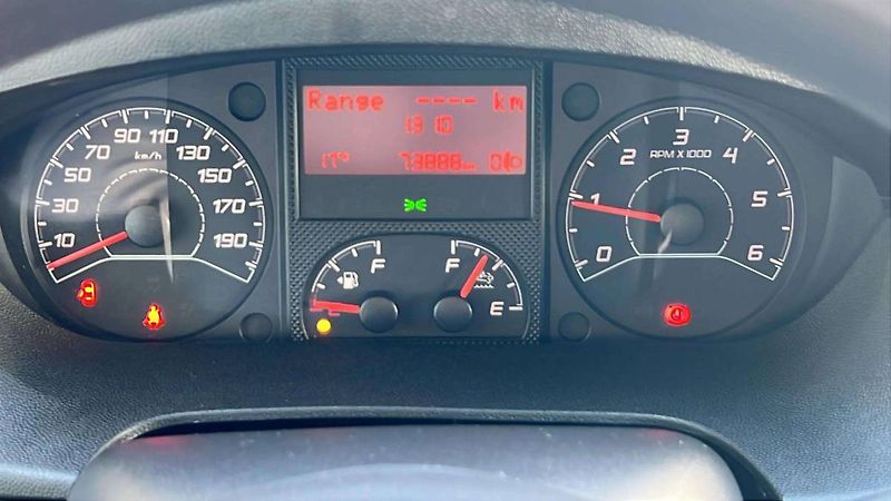 Opel Movano Van 2.2 CDTi 3300 L1H1 MT6 (88 - fotka 20 z 43