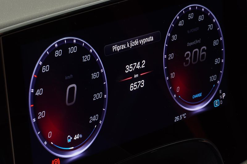 Mercedes-Benz CLA 3504matic,AMG,Superscreen,Tažn - fotka 17 z 40