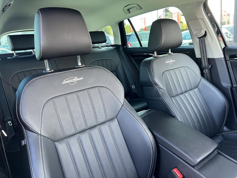 Škoda Superb L&K 2.0TDi 110kw ČR 1.MAJ. DPH - fotka 42 z 55