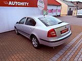Škoda Octavia 2.0 TDi Elegance, ČR - náhled 8