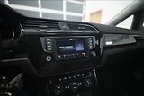 Volkswagen Touran 2,0 TDI MASÁŽ KAMERA VÝHŘEV ČR - náhled 32